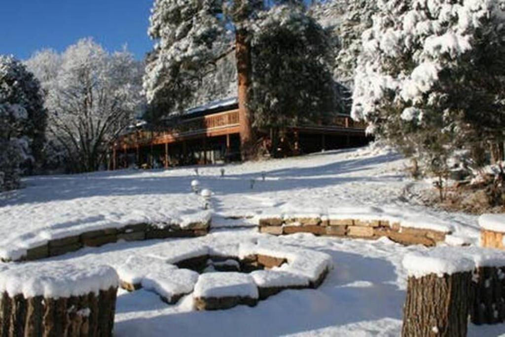Country Sunshine Bed And Breakfast Hermosa エクステリア 写真